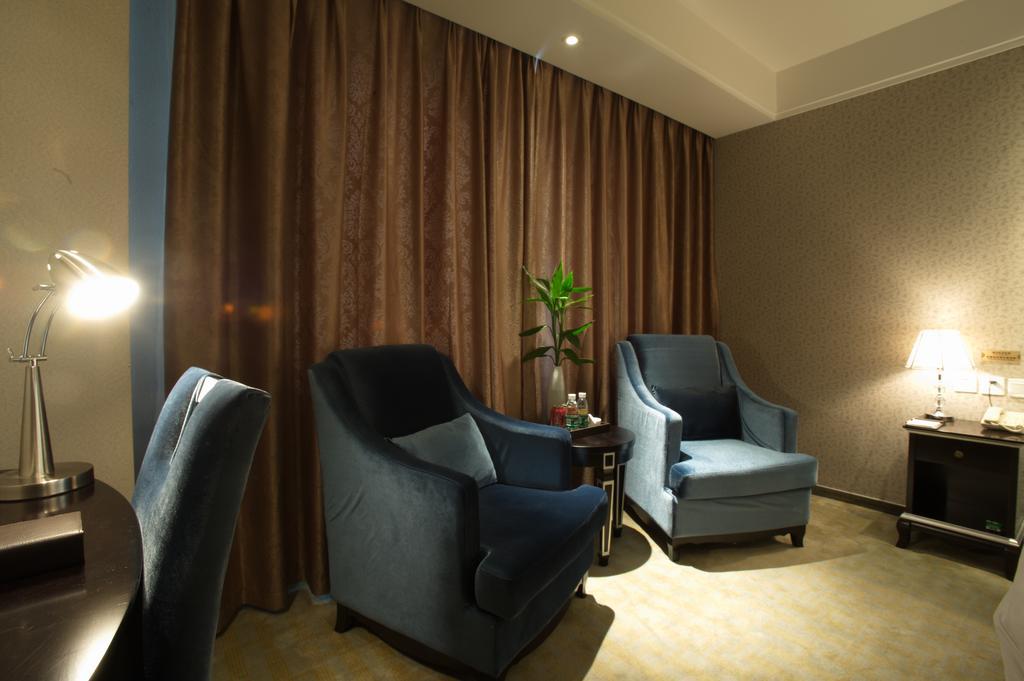 Chengdu Xuanya Yingyue Hotel מראה חיצוני תמונה