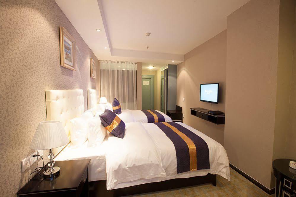 Chengdu Xuanya Yingyue Hotel מראה חיצוני תמונה